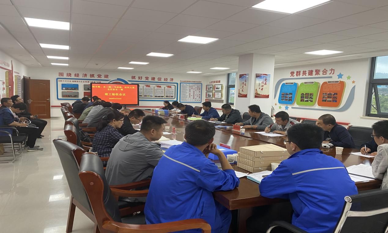 市質(zhì)監(jiān)站對(duì)瑞豐路、涇河大道、東二路（北段）、北區(qū)給水（一期）進(jìn)行竣工驗(yàn)收(圖2)