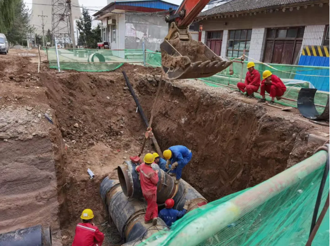 “國慶假日我在崗”——愛國愛崗 堅守崗位(圖2) “國慶假日我在崗”——愛國愛崗 堅守崗位(圖2)