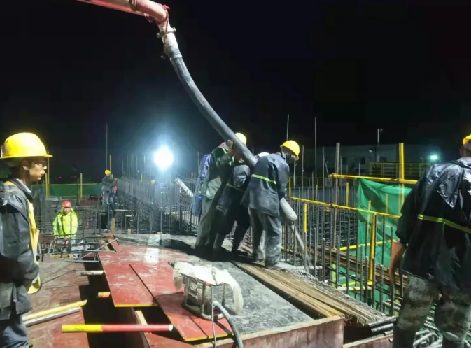 市產(chǎn)投集團(tuán)打造“泓源紅”黨建品牌助推高質(zhì)量發(fā)展(圖7) 市產(chǎn)投集團(tuán)打造“泓源紅”黨建品牌助推高質(zhì)量發(fā)展(圖7)