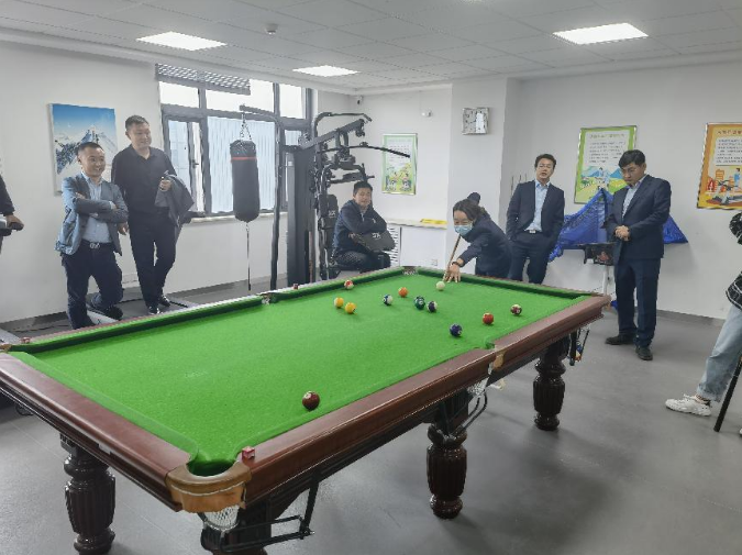 市產(chǎn)投集團(tuán)團(tuán)委舉辦“慶五一、迎五四”球類聯(lián)誼比賽(圖2)