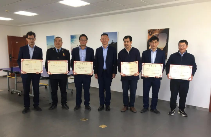 市產(chǎn)投集團(tuán)團(tuán)委舉辦“慶五一、迎五四”球類聯(lián)誼比賽(圖4)