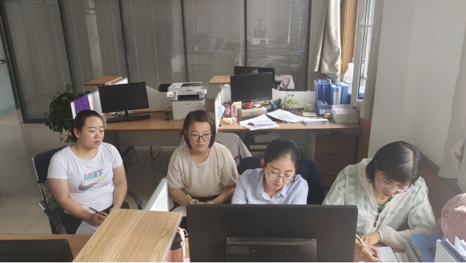 市產(chǎn)投集團(tuán)財(cái)務(wù)管理部組織開(kāi)展員工專(zhuān)業(yè)知識(shí)培訓(xùn)(圖1) 市產(chǎn)投集團(tuán)財(cái)務(wù)管理部組織開(kāi)展員工專(zhuān)業(yè)知識(shí)培訓(xùn)(圖1)